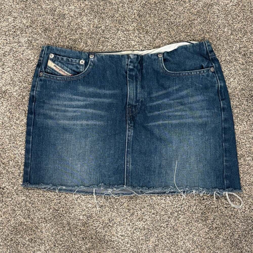 Vintage Diesel Industry Denim Distressed Raw Hem Mini Skirt Size 27